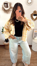 Charger l'image dans la galerie, Gilet CROCHET jaune