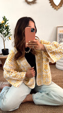 Charger l'image dans la galerie, Gilet CROCHET jaune