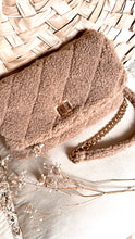 Charger l&#39;image dans la galerie, Sac moumoute TAUPE